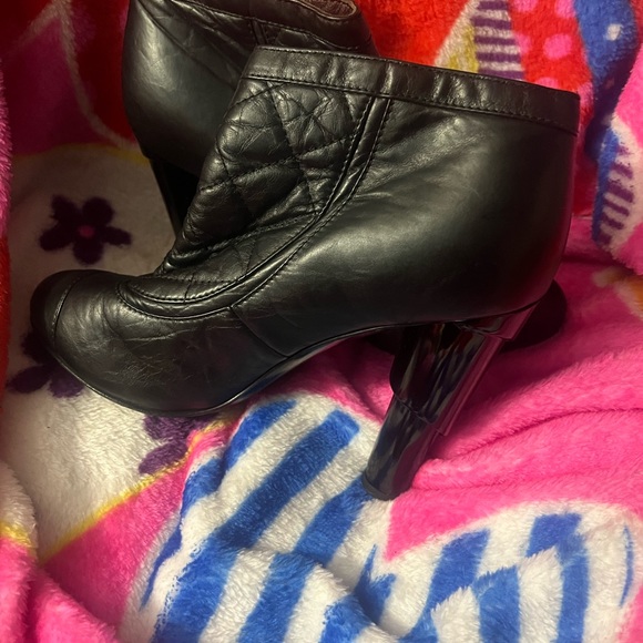 Vintage Chanel handbag on bootie RARE - Picture 13 of 16